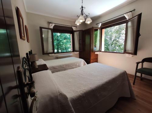 COMPLEJO TURISTICO LOS AZORES chambre d'hôte El Horcajo