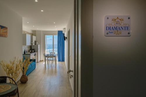 Apartment with Sea View image 8