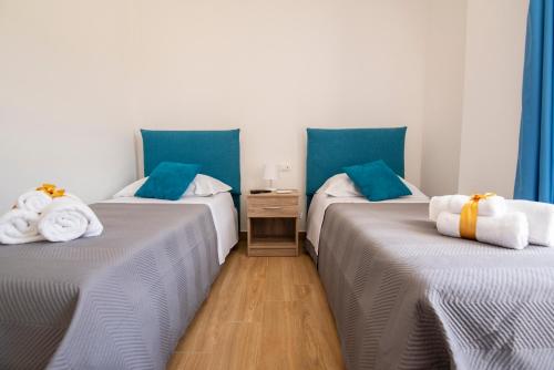 Apartment with Sea View image 3