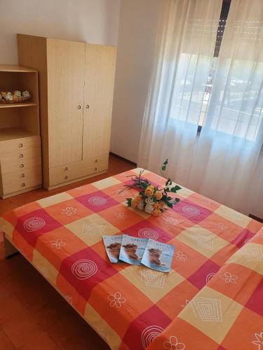 Two-Bedroom House image 3