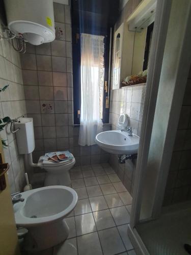 Two-Bedroom House image 10