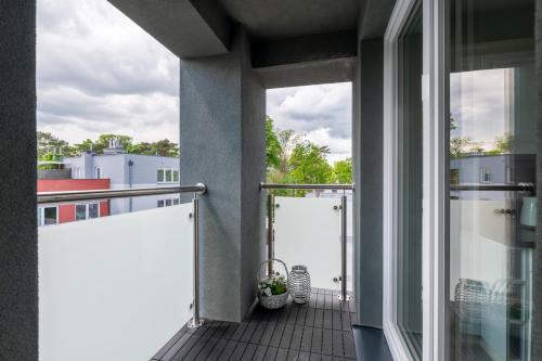 Балкон, Otwock PREMIUM Apartment- CENTRUM PKP in Отвоцьк