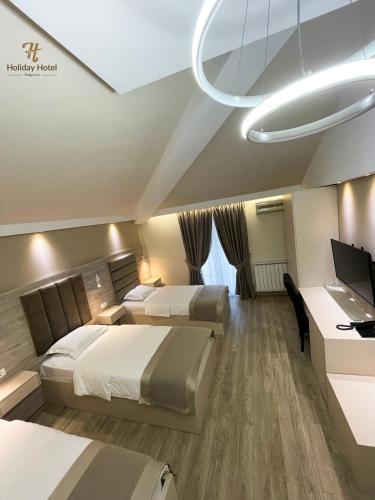 3 twin beds