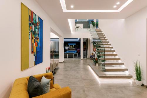 M Mansion - image 7