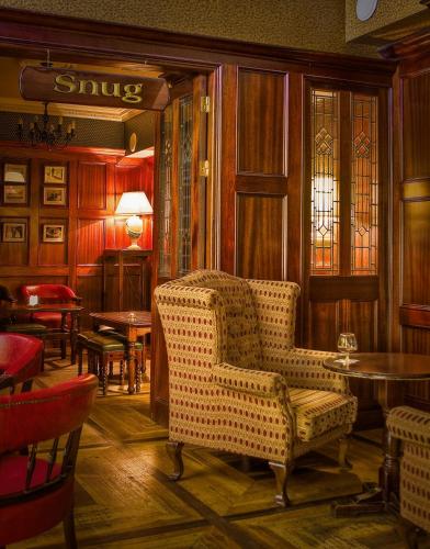 Cahir House Hotel - main image