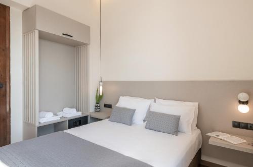 Amphitrite Hotel - image 3