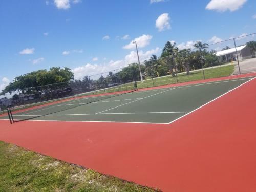 Tennis court, Entire Apart 2,University Lakes in Tamiami