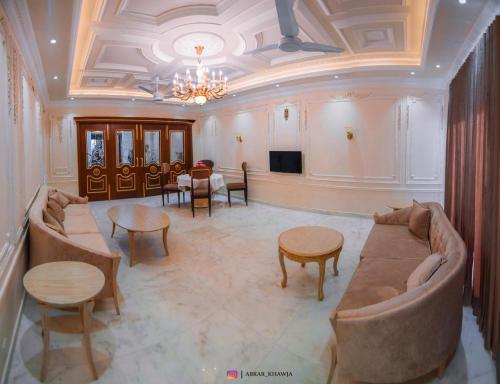 Arish Luxury Suites – Skardu, PA