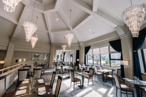 مطعم, Roe Valley Resort in ليمافادى