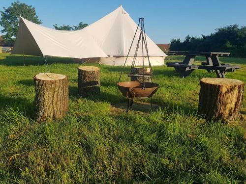 Collie Bell Tent gîte à louer Trunch