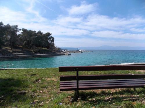 Apartment in Malinska with Terrace, WIFI, Washing machine (4690-4)