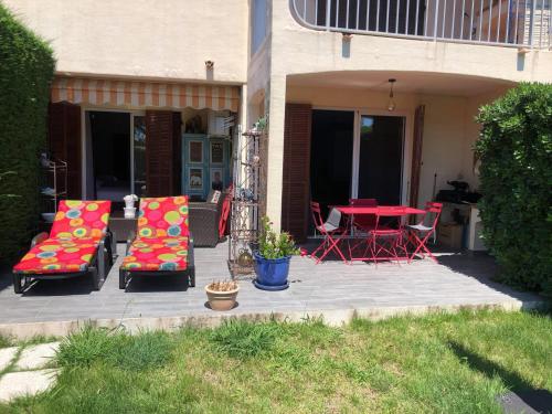 AGAY le pti bonheur 60m2 rez de jardin, en bord de mer in Agay