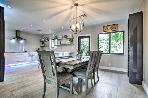 Upscale Home with Hot Tub about 1 Mi to Pompano Beach - image 3