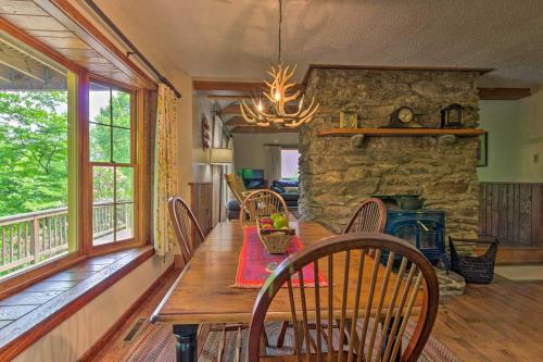 Charming Storybook Hideaway with Fire Pit! - image 5