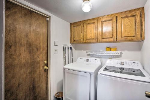Lakefront Granbury Getaway with Private Dock! - image 7