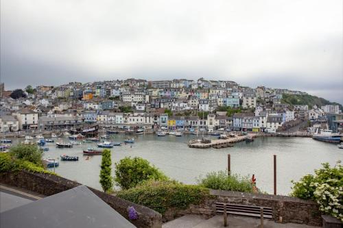 Golden Vanity, Maritime Suites, Brixham