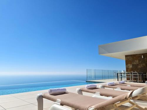 Vacation-Luxury