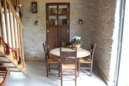 Facilities, Laini Guest Houses near Monumental Olive Tree of Vouves