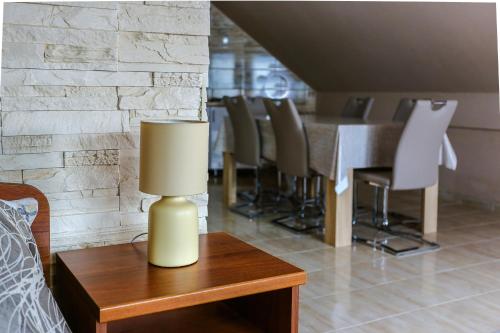 GÁRDI APARTMAN - image 14