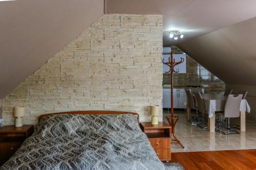 GÁRDI APARTMAN - image 3