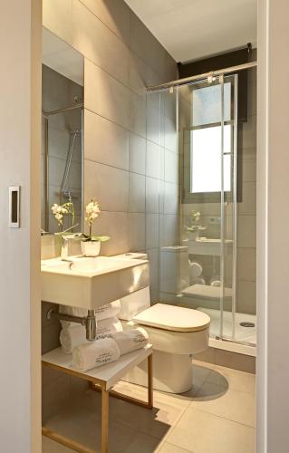 Sixtyfour Apartments