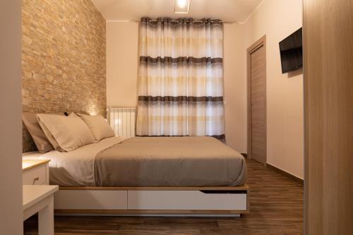 Tizzy Apartment & Rooms in Бари