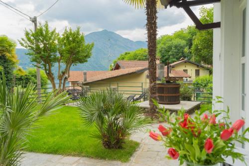 Kert, Enchanted Como Lake - Tremezzo Apartments by Rent All Como in Tremezzo