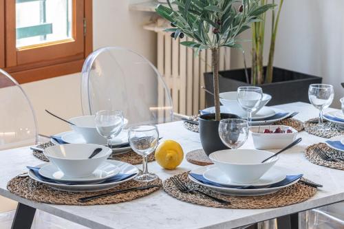 FEEL HOME - ALPHONSE KARR, Nice (fotografie 10)