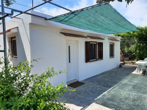  Apartment Tomy, Nečujam,Island Šolta in Nečujam