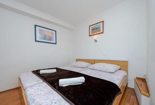Apartment in Cavtat with sea view, balcony, air conditioning, WiFi (3686-3), Cavtat (photo 7)