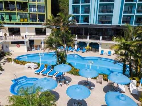 Swimming pool, Apartamento Riviera, lake Panajachel in Panajachel