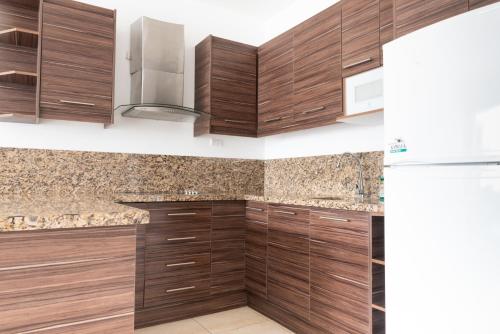 ห้องครัว, Ocean Blue Hotel in โอลอง