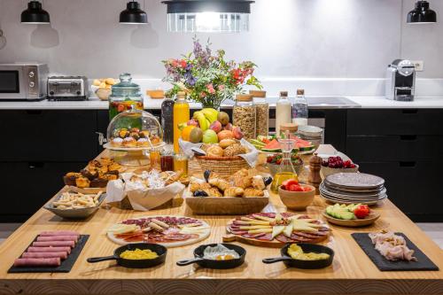 304497680 Hotel Margot House Barcelona