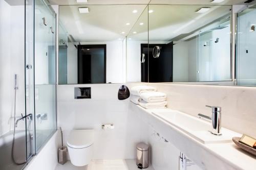 Vitoria Stone Hotel - image 10