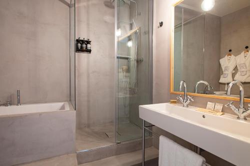 304501393 Hotel Margot House Barcelona