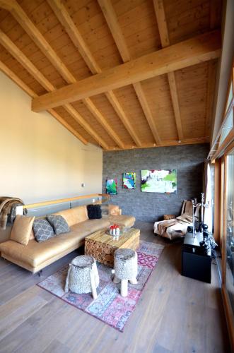 Zell City Exclusive Lodges by All in One Apartments