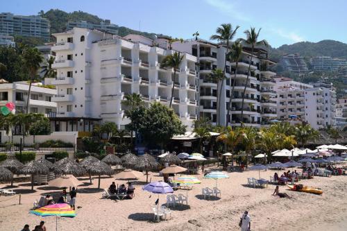 Emperador Vallarta Beachfront Hotel and Suites