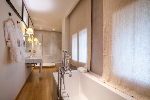 Hotel Margot House - image 10