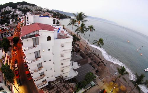 Emperador Vallarta Beachfront Hotel and Suites