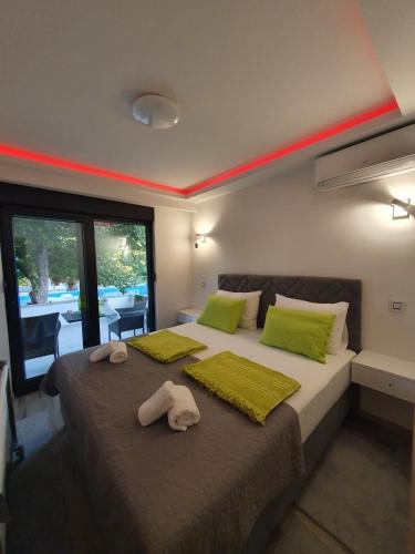 Two-Bedroom Apartment image 8