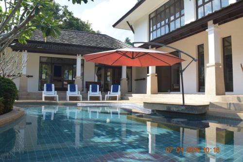 3 Bedroom Pool Villa 2-30 seconds walk to beach SDV023-By Samui Dream Villas