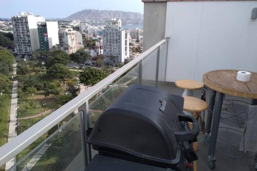 Barranco Penthouse ocean boardwalk - image 2