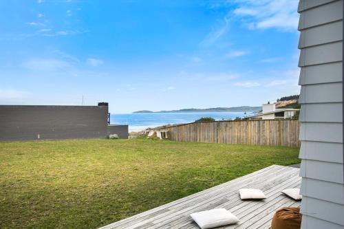 Shower, Karitane Beach Retreat - Karitane Holiday Home in Other