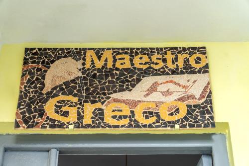 MaestroCreco - Tap to explore photos