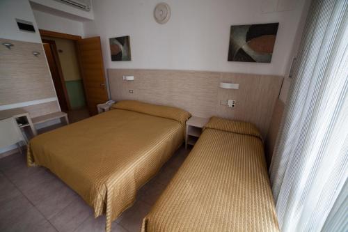 Triple Room image 5