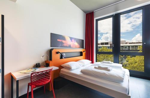 2 twin beds
