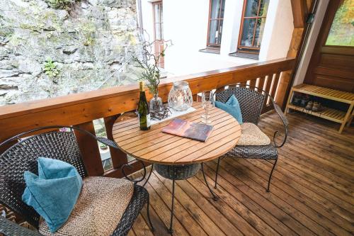 Balcony/terrace, Ferienwohnungen Alte Destillerie Rathen in Rathen
