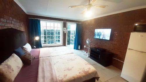 Cozy Hatfield Condo in Pretorija