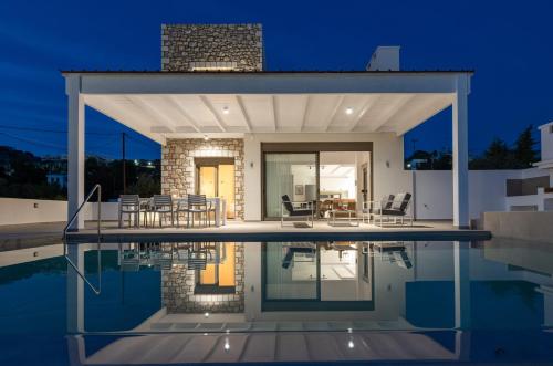 VILLA IRIS in PEFKOS, PINE VILLAS, Pefki Rhodes (Foto 9)