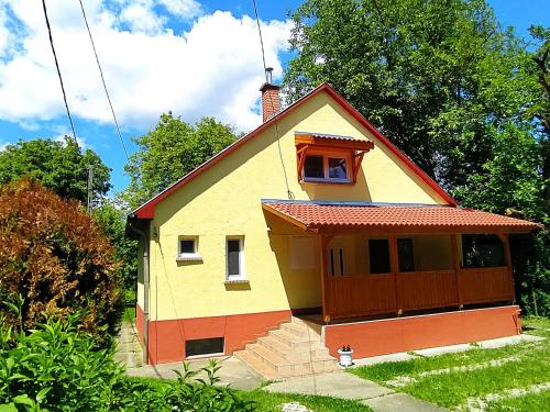  Twins House - Janka Apartman, Pension in Bogács